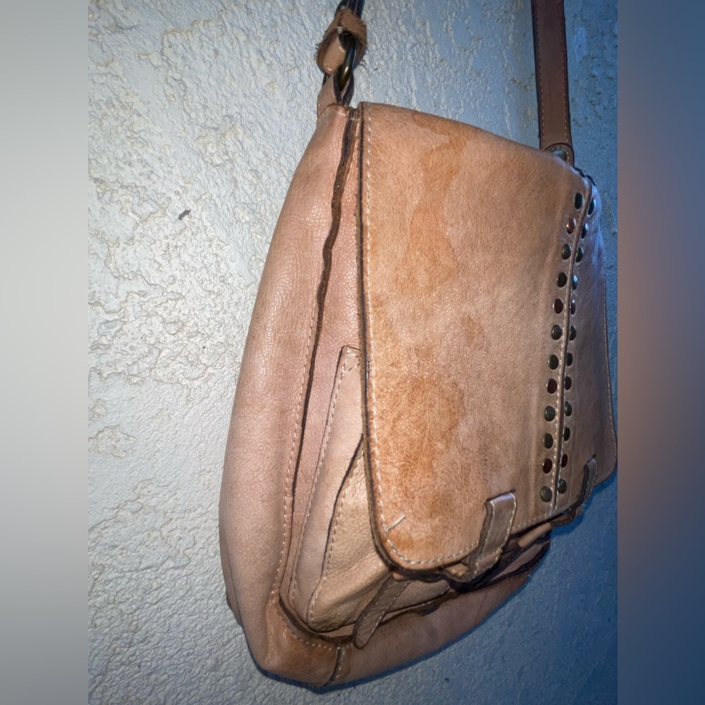 Patricia dash cross body bag - Picture 2 of 16
